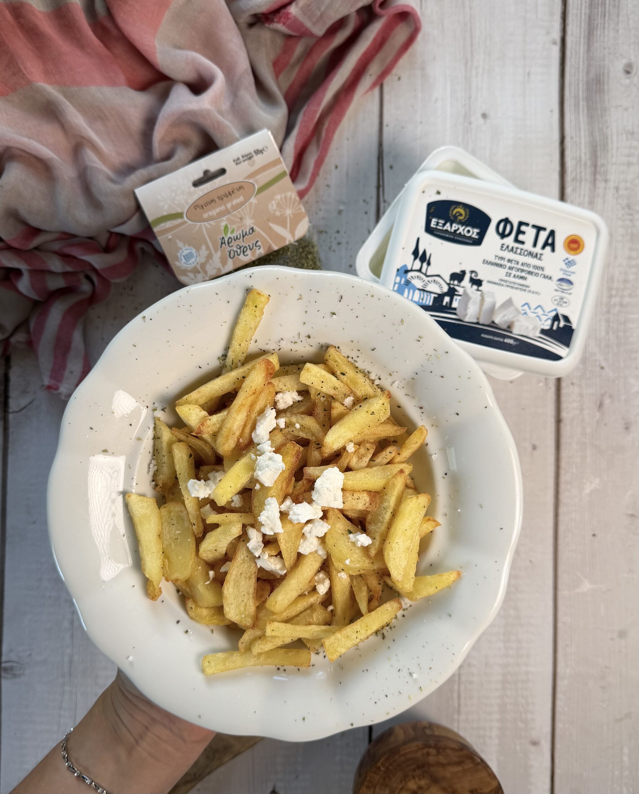 10.26. hranolky s feta sýrem a oreganem 10.26. hranolky s feta sýrem a oreganem